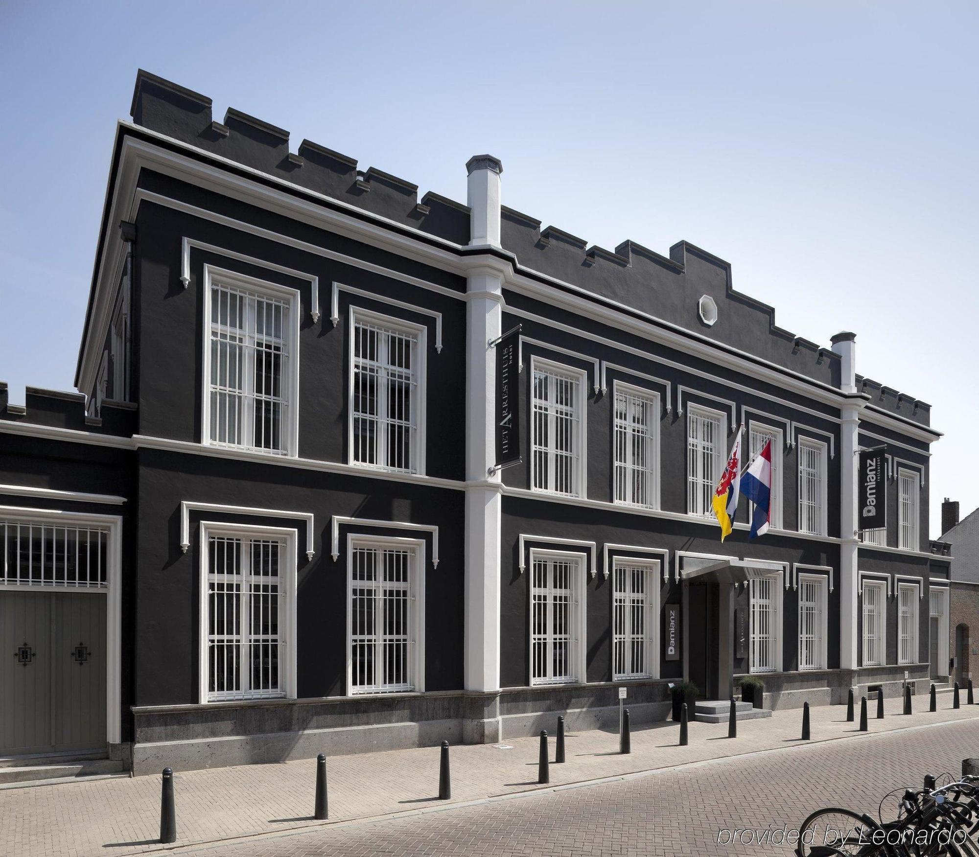 Het Arresthuis Roermond Exterior foto Town Hall