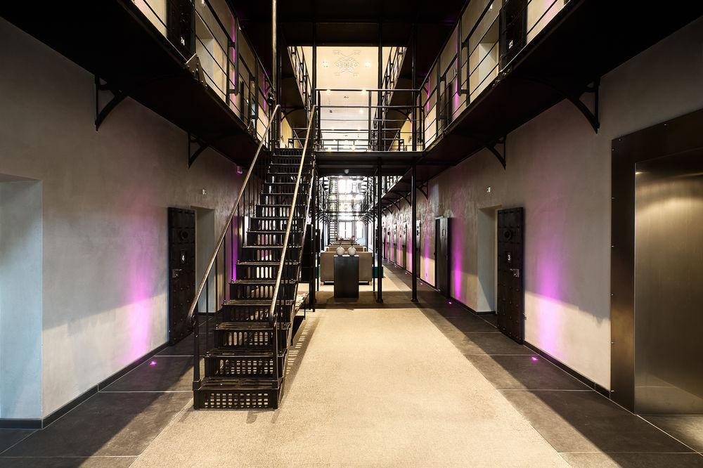Het Arresthuis Roermond Exterior foto Interior of the hotel